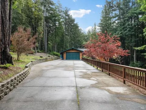 Exterior - 22116 Koftinow Dr, Jenner, CA 95450 photo 8 of 8