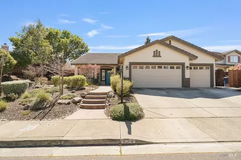 484 Jasper Ct, Benicia, CA 94510