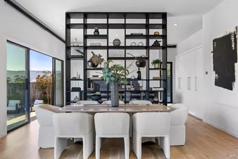 Dining - 929 Meadowsweet Dr, Corte Madera, CA 94925 photo 3 of 3