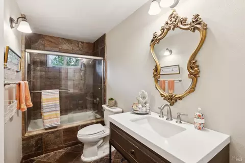 Bath - 4560 Lovall Valley Loop Rd, Sonoma, CA 95476 photo 4 of 7