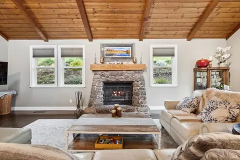 Living - 4560 Lovall Valley Loop Rd, Sonoma, CA 95476 photo 3 of 6