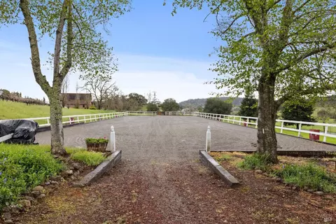 Exterior - 4560 Lovall Valley Loop Rd, Sonoma, CA 95476 photo 19 of 26