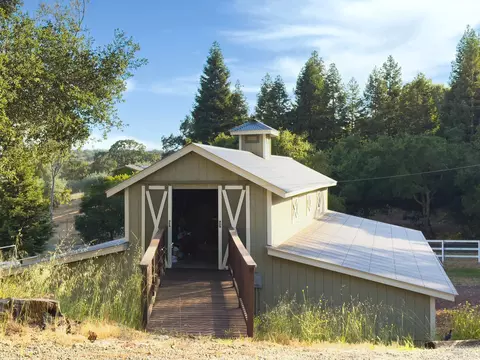 Exterior - 4560 Lovall Valley Loop Rd, Sonoma, CA 95476 photo 15 of 26