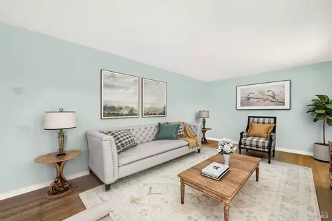 107 Olympic Cir, Vacaville, CA 95687 photo 5