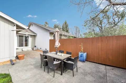 649 S Ely Blvd S, Petaluma, CA 94954 photo 23