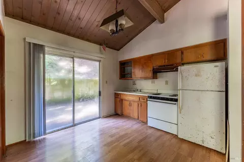Kitchen - 24949 Cobb Dr, Willits, CA 95490 photo 1 of 2
