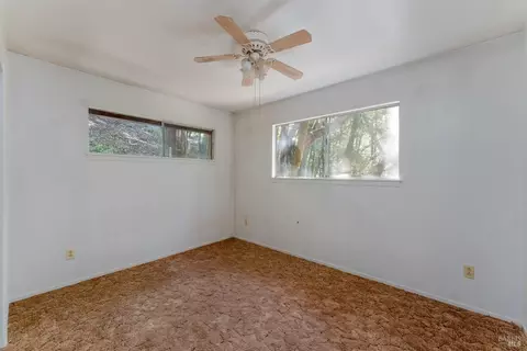 Bedroom - 24949 Cobb Dr, Willits, CA 95490 photo 2 of 2