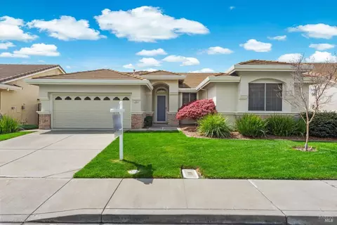 119 Amethyst Dr, Vacaville, CA 95687