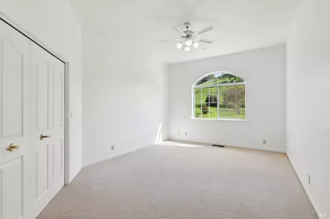 Bedroom - 4059 Mendes Ln, Vacaville, CA 95688 photo 1 of 10