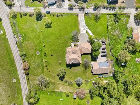 View/Area - 4059 Mendes Ln, Vacaville, CA 95688 photo 10 of 13