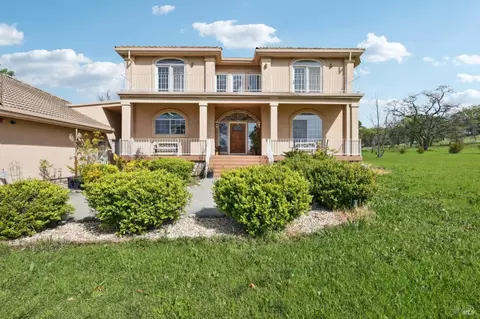 Exterior - 4059 Mendes Ln, Vacaville, CA 95688 photo 3 of 13