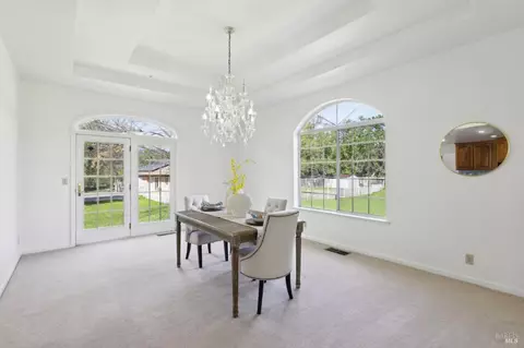 Dining - 4059 Mendes Ln, Vacaville, CA 95688 photo 1 of 3