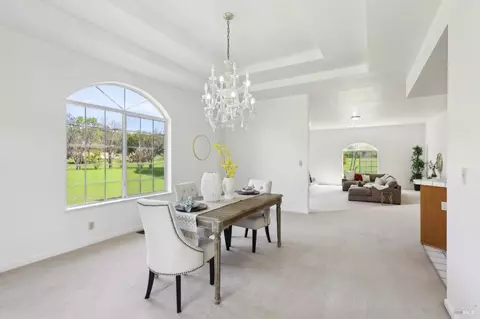 Dining - 4059 Mendes Ln, Vacaville, CA 95688 photo 2 of 3