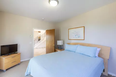 Bedroom - 315 Mainsail Dr, Bodega Bay, CA 94923 photo 3 of 8