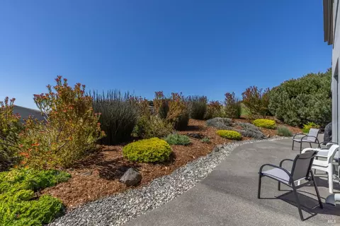 Exterior - 315 Mainsail Dr, Bodega Bay, CA 94923 photo 3 of 6