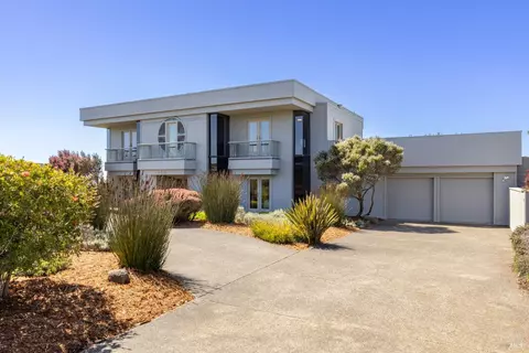 Exterior - 315 Mainsail Dr, Bodega Bay, CA 94923 photo 1 of 6