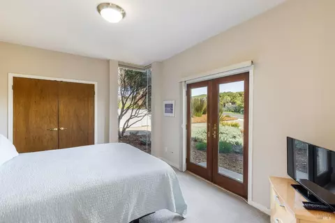 Bedroom - 315 Mainsail Dr, Bodega Bay, CA 94923 photo 1 of 8