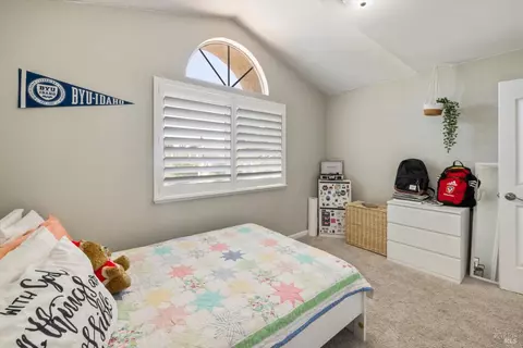 Bedroom - 802 Derry Cir, Vacaville, CA 95688 photo 2 of 5