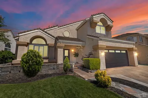 Exterior - 802 Derry Cir, Vacaville, CA 95688 photo 13 of 13