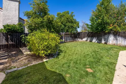 Exterior - 802 Derry Cir, Vacaville, CA 95688 photo 5 of 13