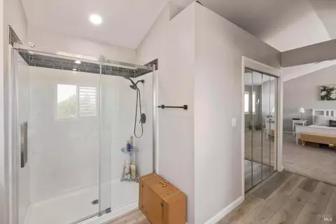 Bath - 802 Derry Cir, Vacaville, CA 95688 photo 9 of 9