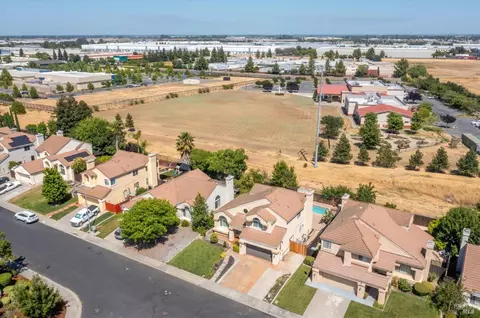 View/Area - 802 Derry Cir, Vacaville, CA 95688 photo 6 of 6