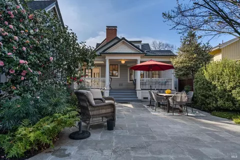 815 D St, Petaluma, CA 94952 photo 11