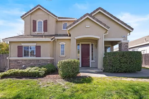 1698 Tucson Cir, Suisun City, CA 94585