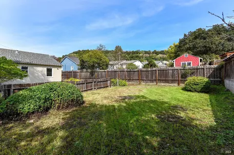 211 E Spring St, Napa, CA 94559 photo 21