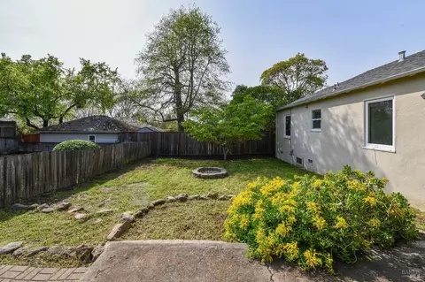 211 E Spring St, Napa, CA 94559 photo 19