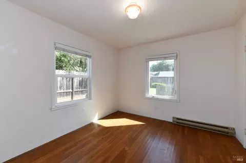 211 E Spring St, Napa, CA 94559 photo 14