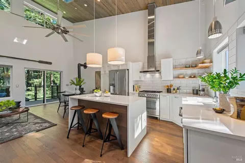 17783 Santa Rosa Ave, Guerneville, CA 95446