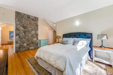 Bedroom - 22152 Koftinow Dr, Jenner, CA 95450 photo 3 of 3
