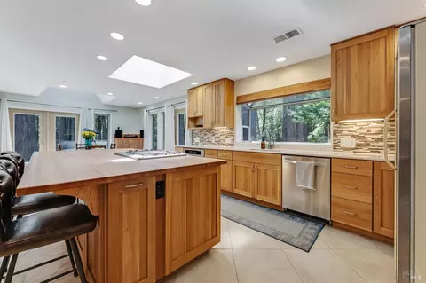Kitchen - 22152 Koftinow Dr, Jenner, CA 95450 photo 3 of 4
