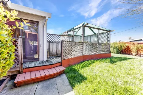 1413 Vervais Ave, Vallejo, CA 94591 photo 41