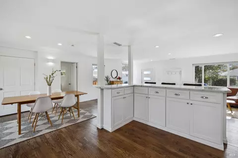 277 Sycamore Ave, Mill Valley, CA 94941 photo 14
