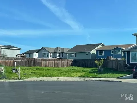 1668 Scarlet Pl, Santa Rosa, CA 95403