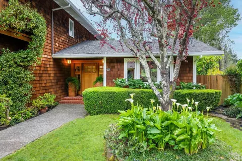 16 Lower Dr, Mill Valley, CA 94941 photo 2