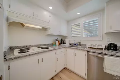 368 Lily St, Fairfield, CA 94533 photo 9