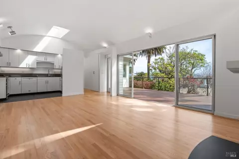 100-102 4th St, Sausalito, CA 94965 photo 6