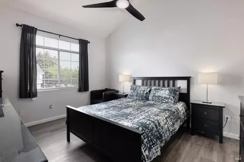 Bedroom - 44 Chaucer Ln, Fairfield, CA 94533 photo 1 of 2