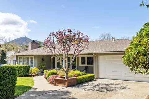 13 La Cuesta Dr, Greenbrae, CA 94904