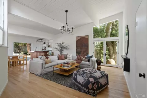 88 Oak Knoll Ave, San Anselmo, CA 94960