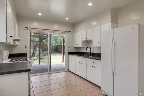 17575 Middlefield Rd, Sonoma, CA 95476 photo 6