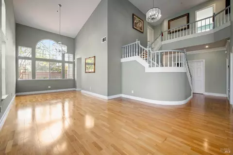 Living - 248 Glenview Cir, Vallejo, CA 94591 photo 1 of 1