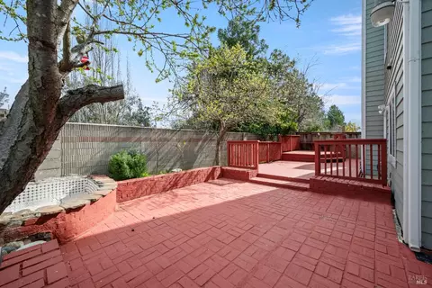 Exterior - 248 Glenview Cir, Vallejo, CA 94591 photo 5 of 9