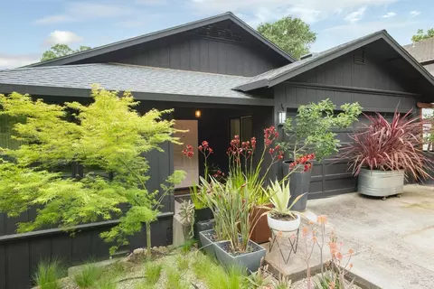 896 Los Robles Dr, Sonoma, CA 95476 photo 16