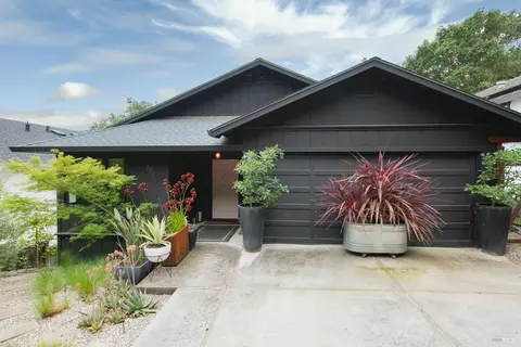 896 Los Robles Dr, Sonoma, CA 95476 photo 17