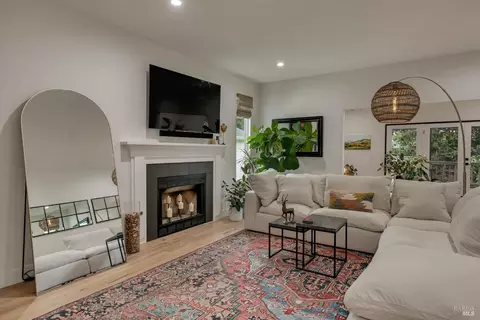 896 Los Robles Dr, Sonoma, CA 95476 photo 28
