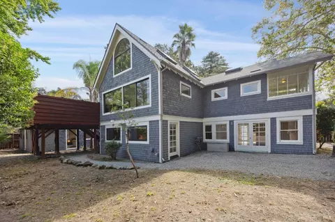 52 Park Rd, Fairfax, CA 94930